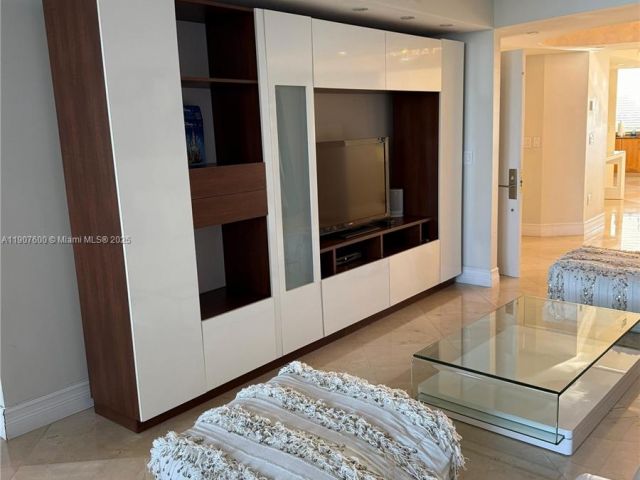 Продажа квартиры #607 - фото 6833955