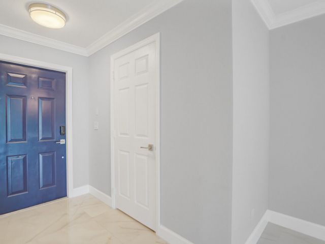 Дом в аренду по адресу 16207 Sierra Palms Drive - фото 6742728