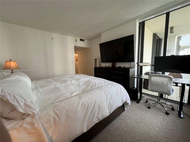 Продажа квартиры #A900 - фото 6743117