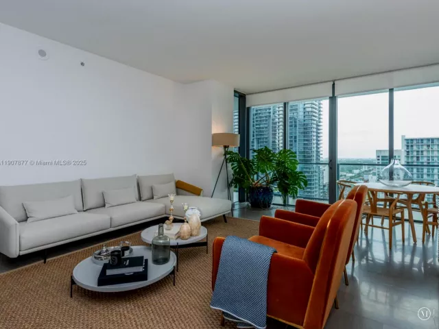 Продажа квартиры #2304 - фото 6742858