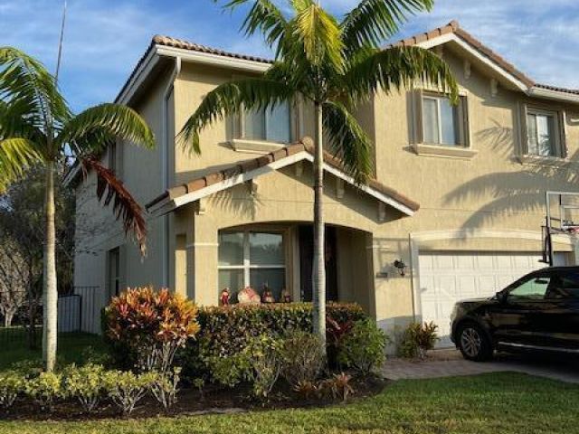 Дом в аренду по адресу 9333 Silent Oak Circle - фото 6742763