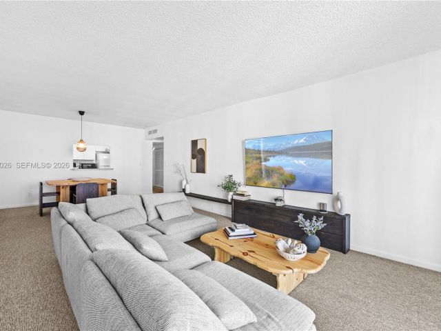 Продажа квартиры #1017 - фото 7444667