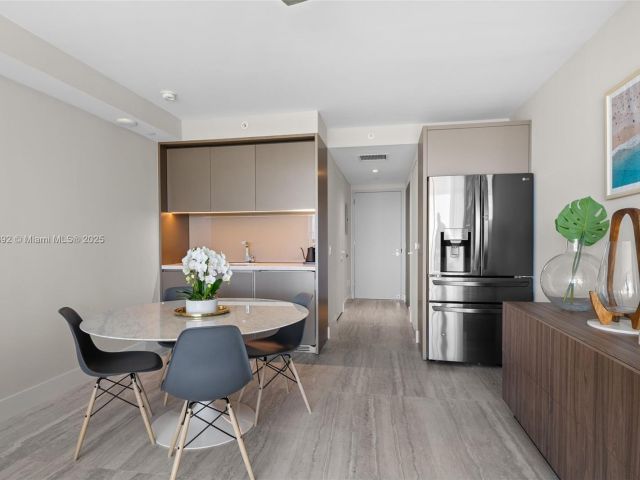 Продажа квартиры #4 - фото 6743558