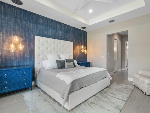 Дом в аренду по адресу 15277 Seaglass Terrace Lane - фото 6820309