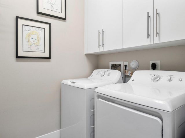 Дом в аренду по адресу 15277 Seaglass Terrace Lane - фото 6820312