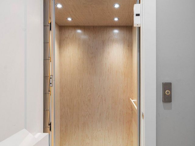 Дом в аренду по адресу 1841 NW 42nd Drive - фото 6748678