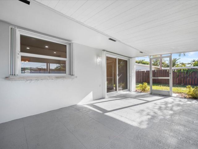 Продажа дома по адресу 514 Jaeger Drive - фото 6743813