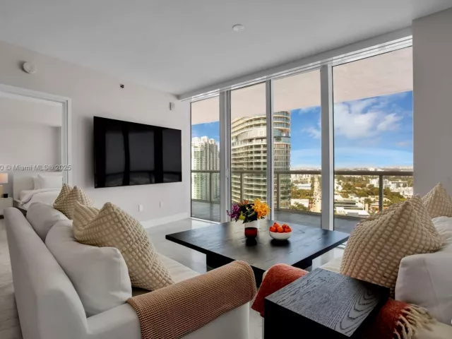 Квартира в аренду номер2110 - фото 6745192