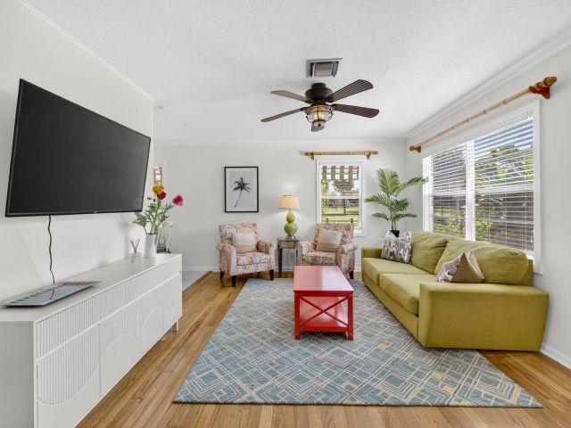 Продажа дома по адресу 6916 Garden Avenue - фото 6775125