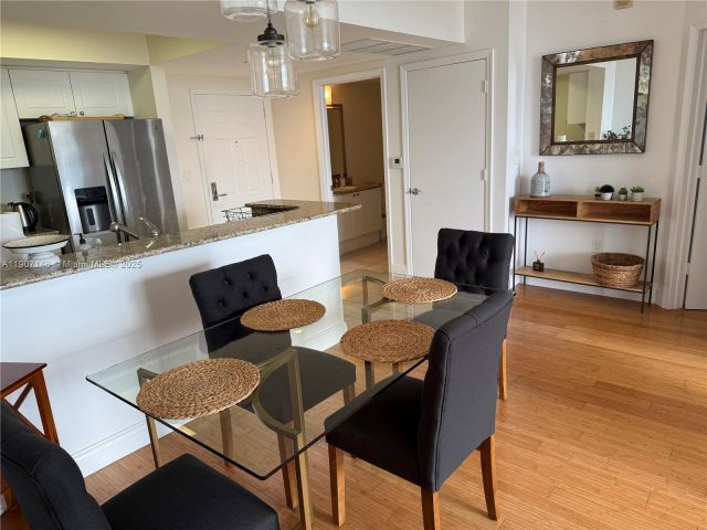 Квартира в аренду номер1405 - фото 7438462