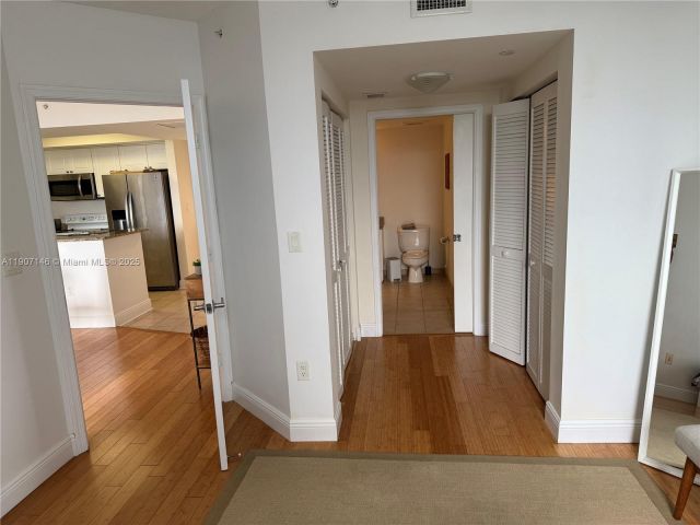 Квартира в аренду номер1405 - фото 7438473