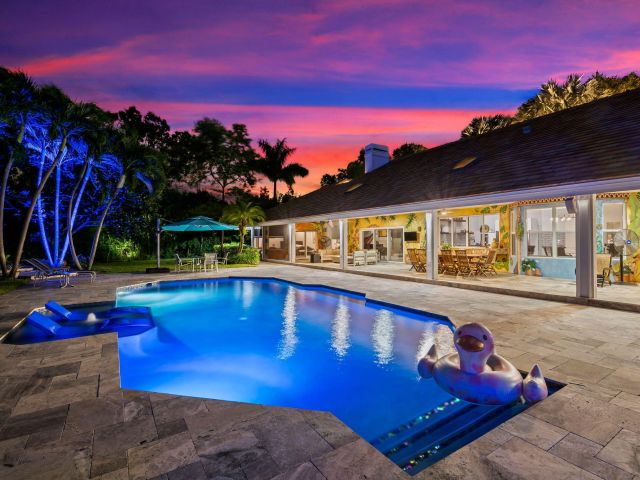 Продажа дома по адресу 17888 Fieldbrook Circle W - фото 6766457