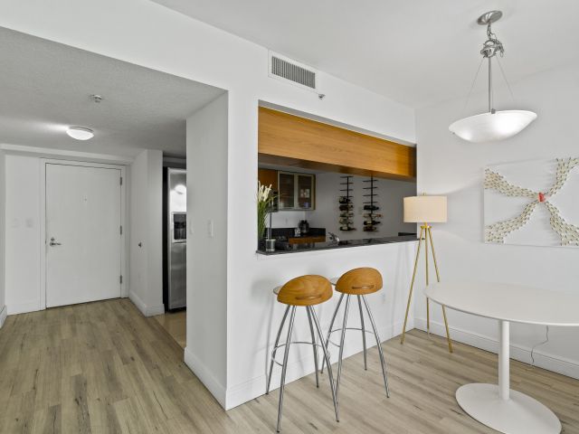 Продажа квартиры #3802 - фото 6757113