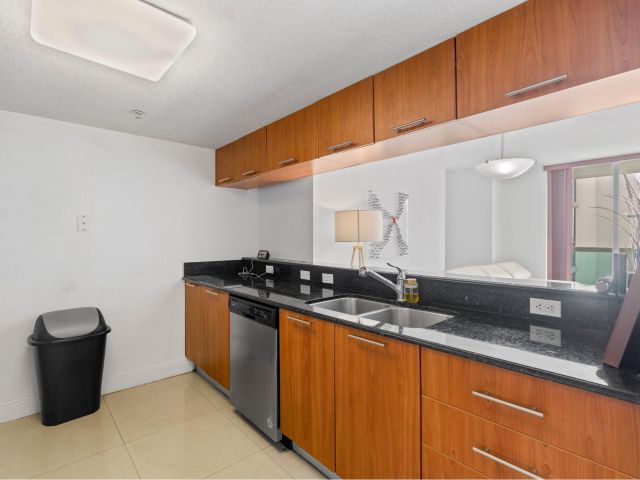 Продажа квартиры #3802 - фото 6757116