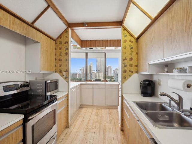 Продажа квартиры #20H - фото 6744802