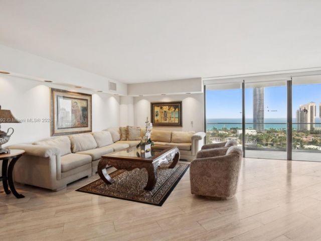 Продажа квартиры #20H - фото 6744805