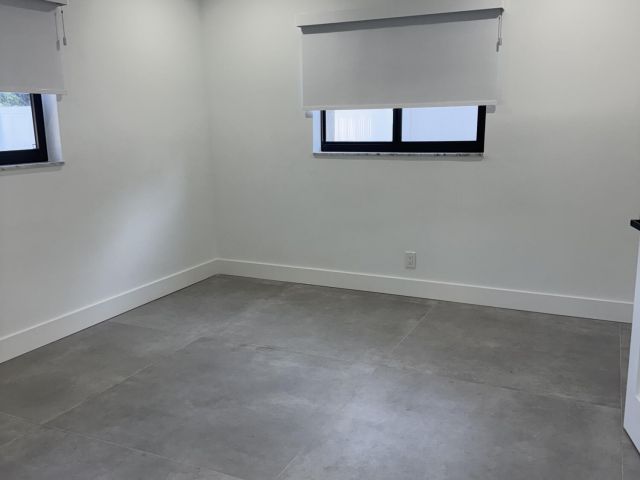 Дом в аренду по адресу 1191 SW 15th Street - фото 6748596