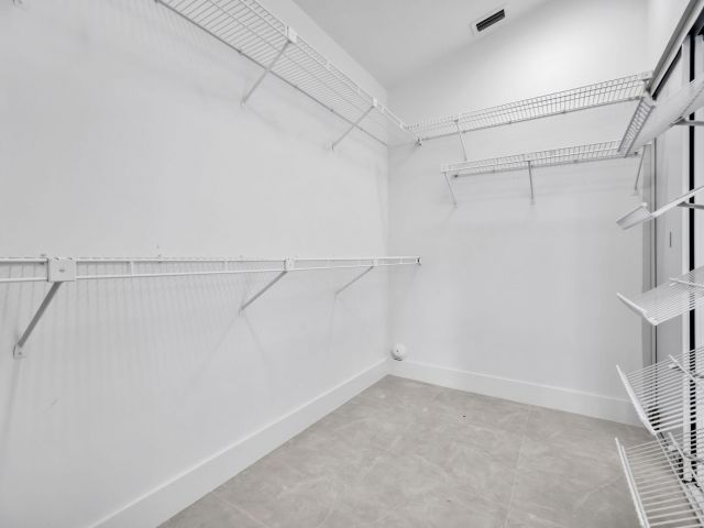 Продажа дома по адресу 20411 NW 4th Street - фото 6809495