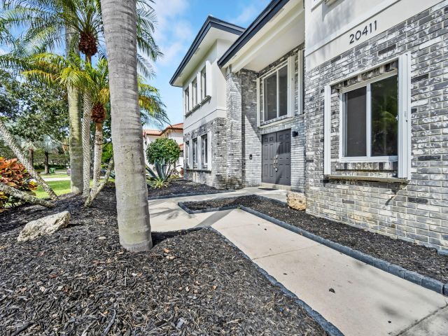 Продажа дома по адресу 20411 NW 4th Street - фото 6809502