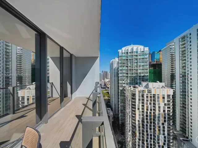 Продажа квартиры #2505 - фото 6745219