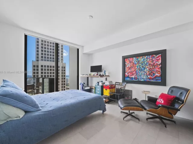 Продажа квартиры #2505 - фото 6745218