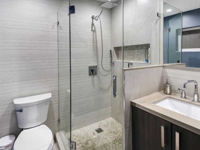 Продажа дома по адресу 2016 NE 22nd Street - фото 6772606