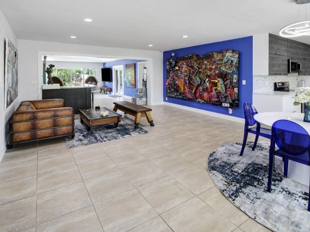 Продажа дома по адресу 2016 NE 22nd Street - фото 6772621