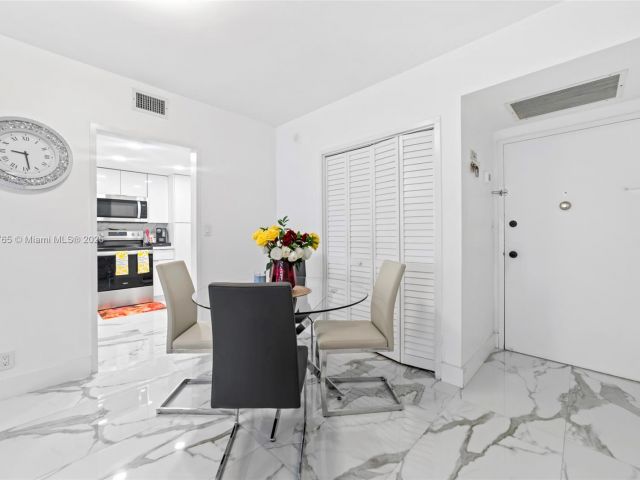 Продажа квартиры #716 - фото 6745908