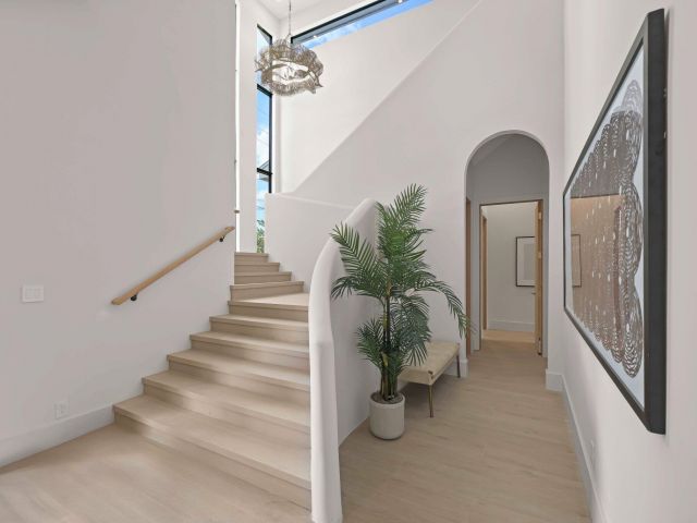 Продажа дома по адресу 1701 N Swinton Avenue - фото 6822407