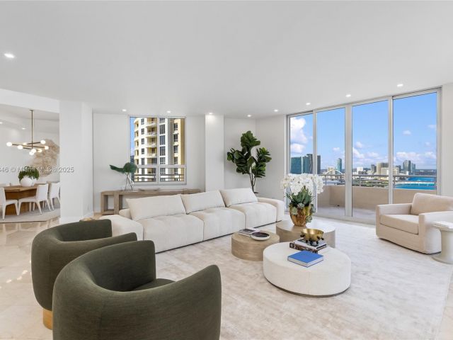 Продажа квартиры #3901 - фото 6753731