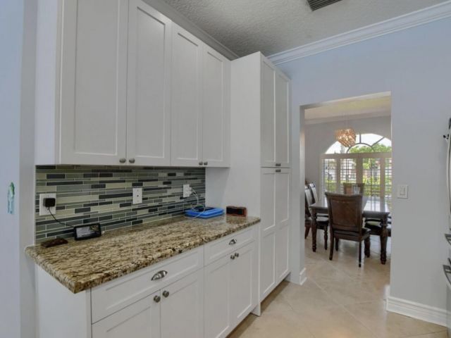 Продажа дома по адресу 9460 Lake Serena Drive - фото 6748506