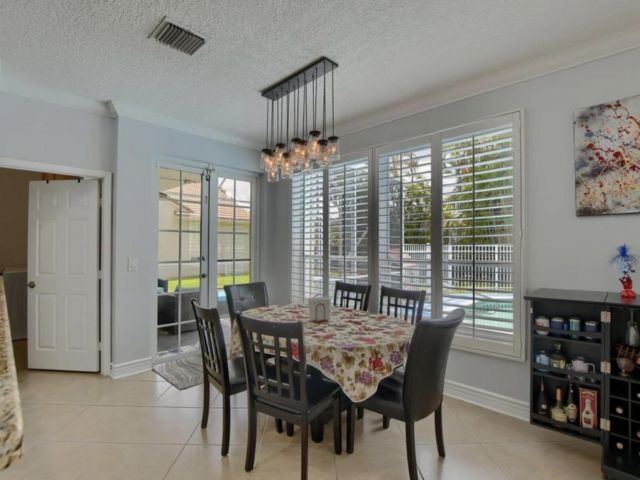 Продажа дома по адресу 9460 Lake Serena Drive - фото 6748507