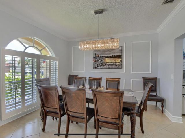 Продажа дома по адресу 9460 Lake Serena Drive - фото 6748509