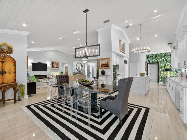 Продажа дома по адресу 7205 Mandarin Drive - фото 6861007