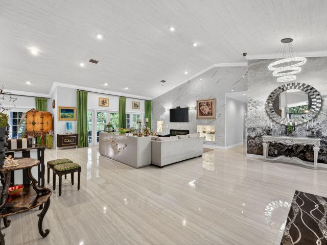 Продажа дома по адресу 7205 Mandarin Drive - фото 6861012