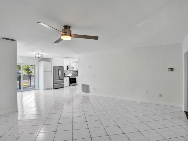 Дом в аренду по адресу 22335 Boulder Street - фото 6748528