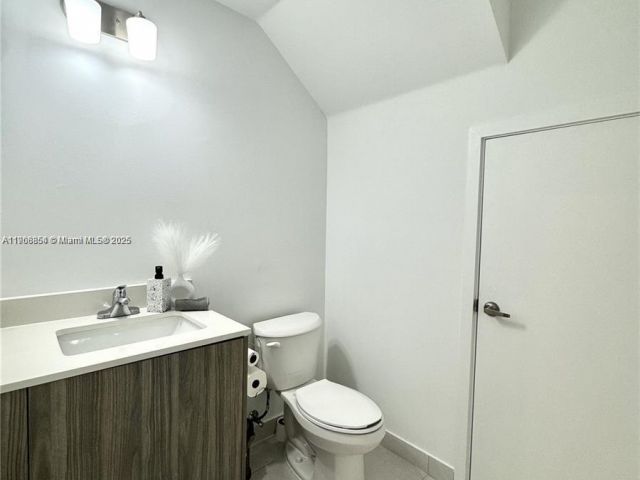 Продажа дома по адресу 13627 SW 157th Ct - фото 7443864