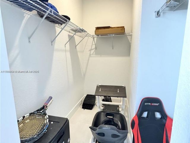 Продажа дома по адресу 13627 SW 157th Ct - фото 7443871