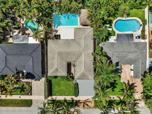 Дом в аренду по адресу 1786 NE 21st Street - фото 6747496