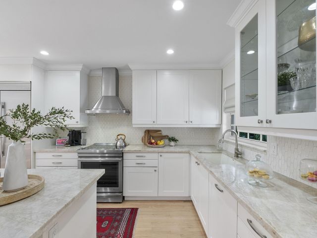 Продажа дома по адресу 111 NE 17th Avenue - фото 6765786