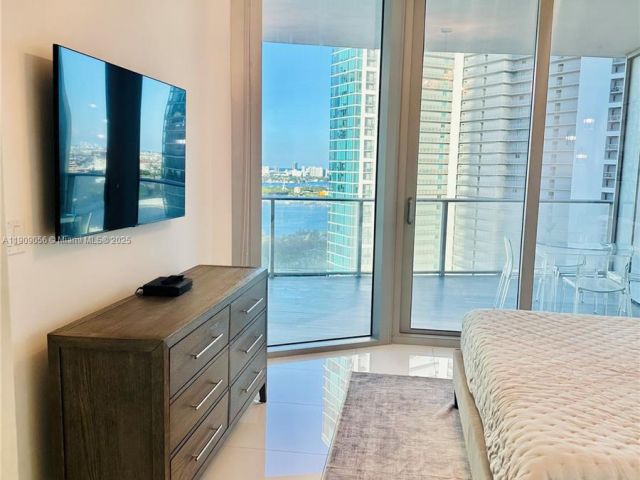 Продажа квартиры #2303 - фото 6746371