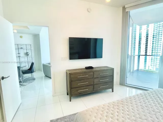 Продажа квартиры #2303 - фото 6746375