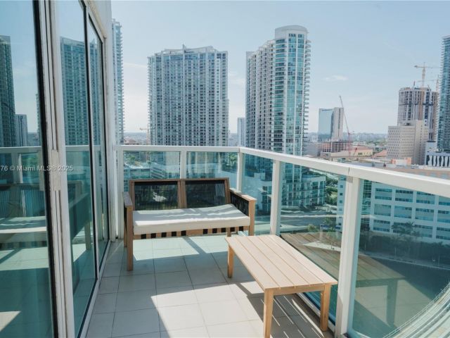 Квартира в аренду номер1217 - фото 6751196