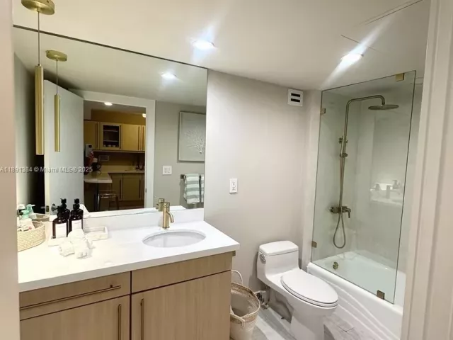 Продажа квартиры #836 - фото 6761676