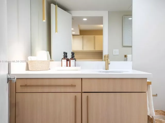 Продажа квартиры #836 - фото 6761677