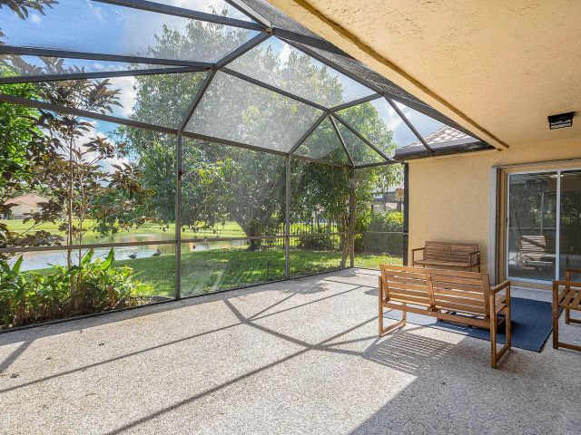 Дом в аренду по адресу 8031 Nadmar Avenue - фото 6754718