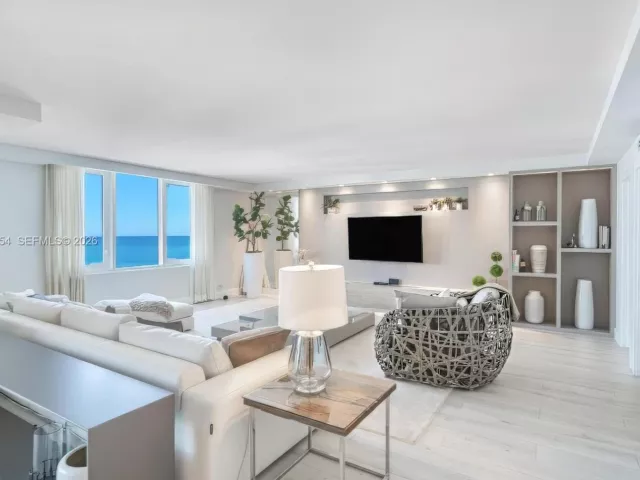 Продажа квартиры #1414/1415 - фото 6753417