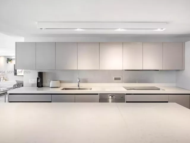 Продажа квартиры #1414/1415 - фото 6753402