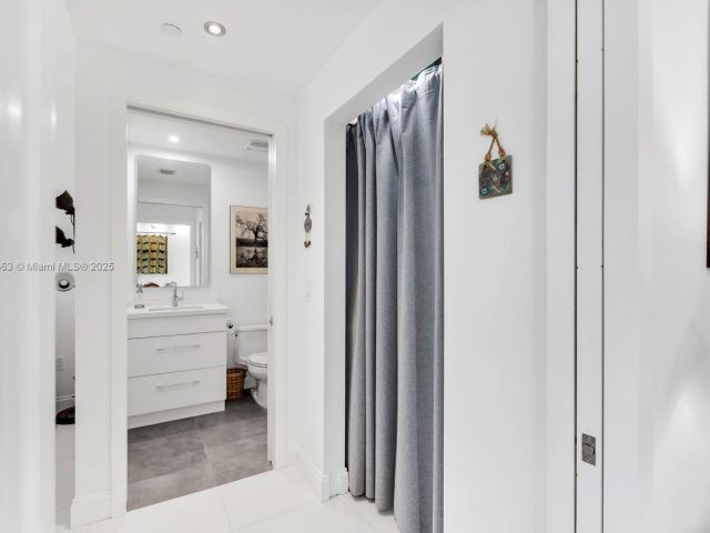 Продажа квартиры #2-1004 - фото 6752339