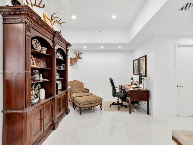 Продажа квартиры #2-1004 - фото 6752340